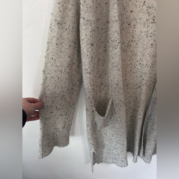 ATM 100% Cashmere Cardigan Gray Speckled / Marled Size Medium - Picture 7 of 11